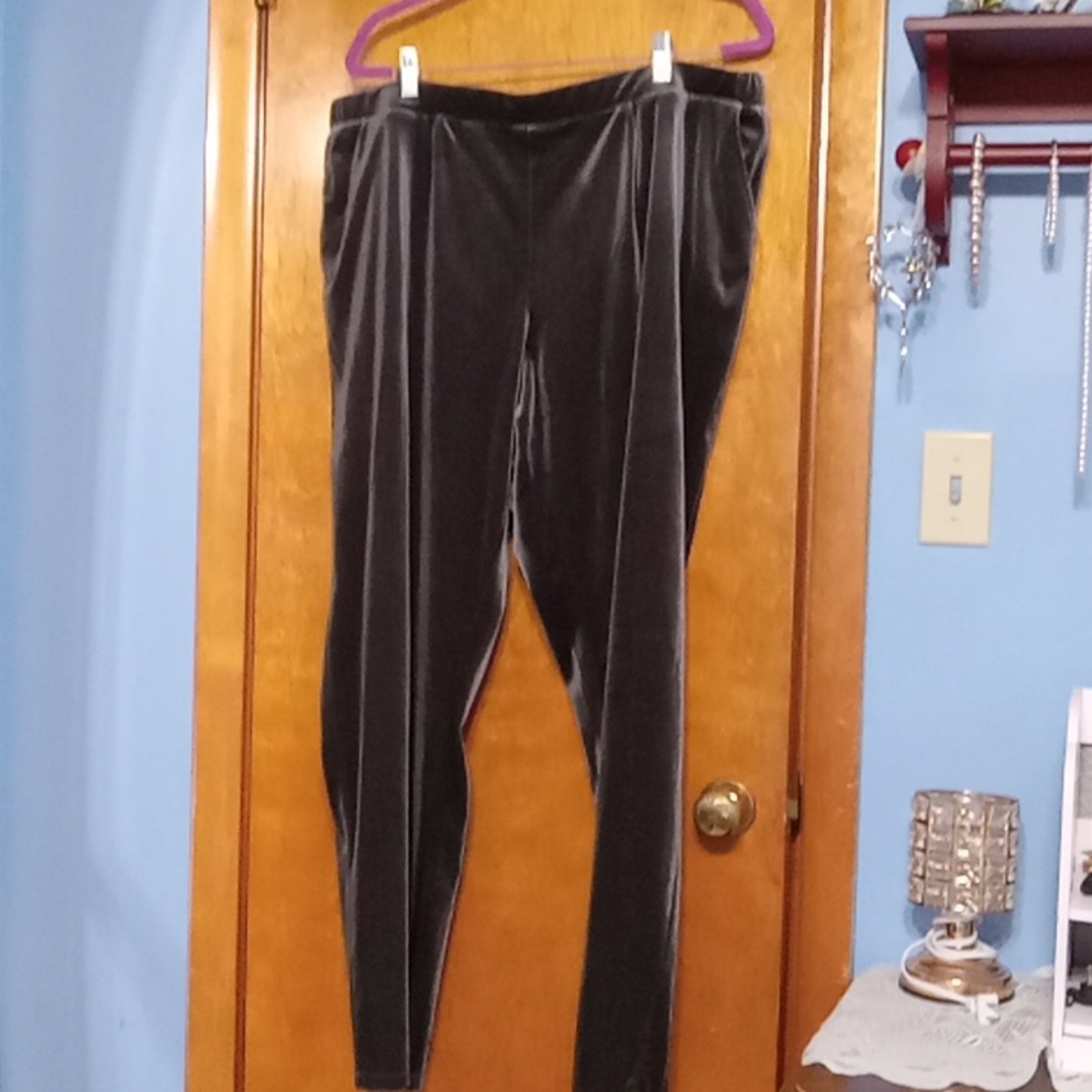 2X silvery grey pants polyester and spandex